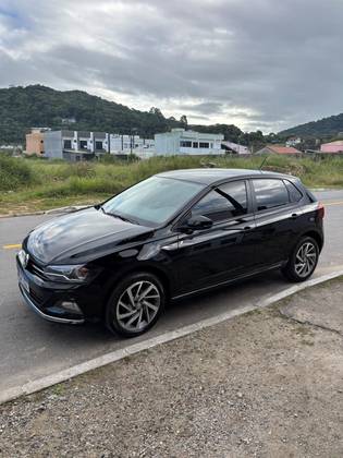 VOLKSWAGEN POLO 1.0 200 TSI HIGHLINE AUTOMÁTICO
